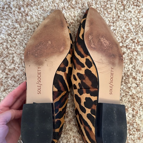 Sole Society animal print flats with pointed toe - Picture 2 of 4